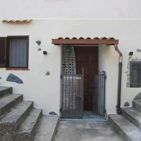 Borgo Medievale شقة