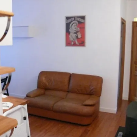 Borgo Medievale شقة